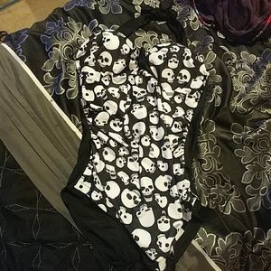 One piece skull swimsuit